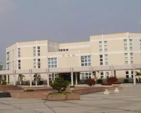 江苏省江浦高级中学在全国出名了,江浦高级中学要在全国出名了