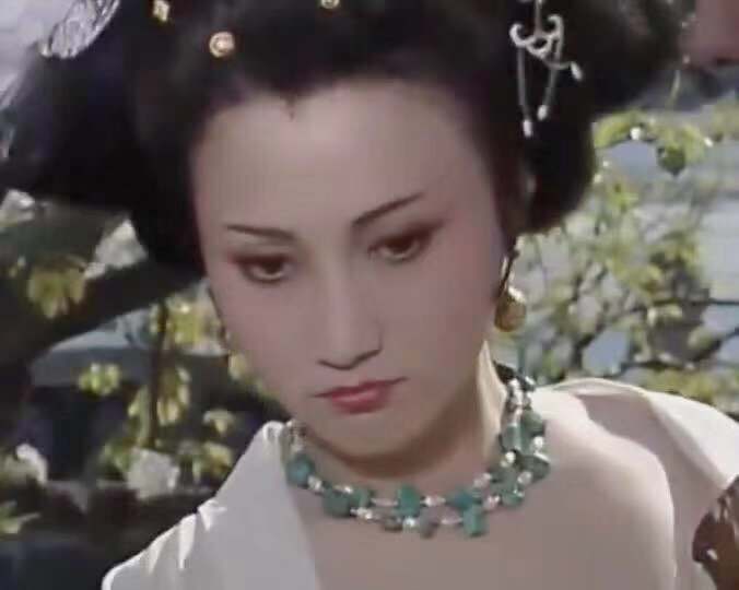 林芳兵25年前还原杨贵妃：增肥30斤，化妆造型堪称“国宝级”！