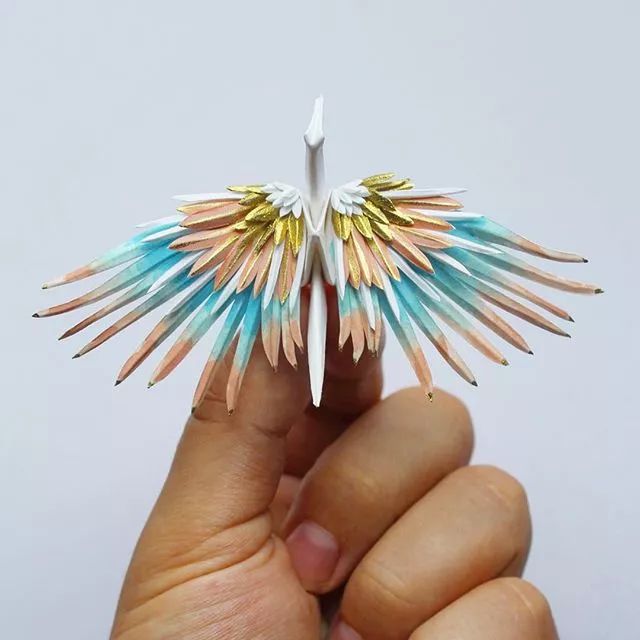 1000天1000只纸鹤,他折的纸鹤让自己走出抑郁……