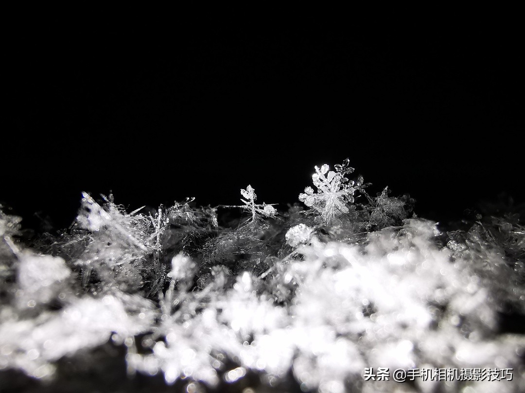 用手机如何拍摄清晰的雪花,怎样可以拍出清晰的雪花