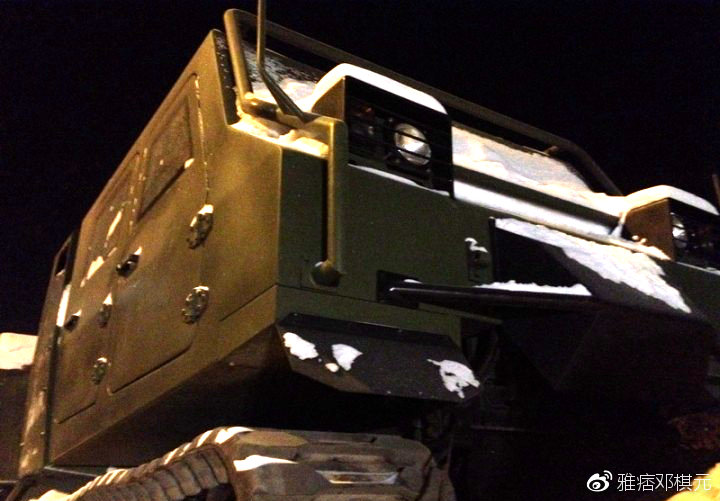 铰接式履带全地形车,中国最新款蟒式履带军用全地形车