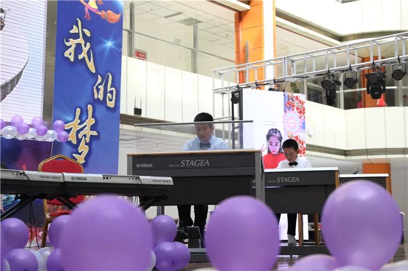 双排键演奏一个人的感觉,双排键演奏会音乐会