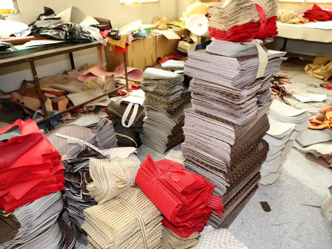 burberry围巾是什么档次,burberry围巾原价1980