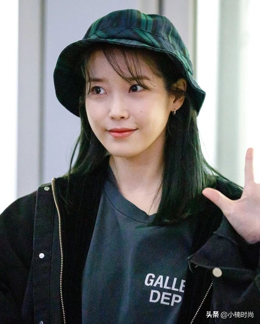 韩星戴的帽子,泫雅iu同款
