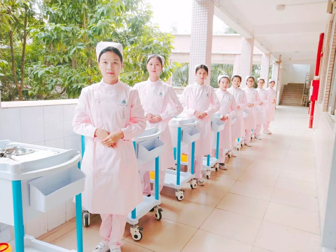 广东大学巡礼-广州康大职业技术学院