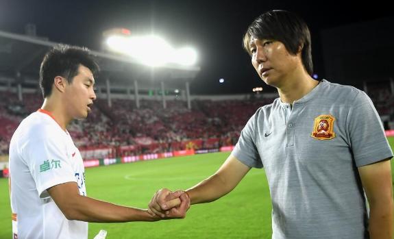 里皮评价李铁和国足,李铁对里皮国足