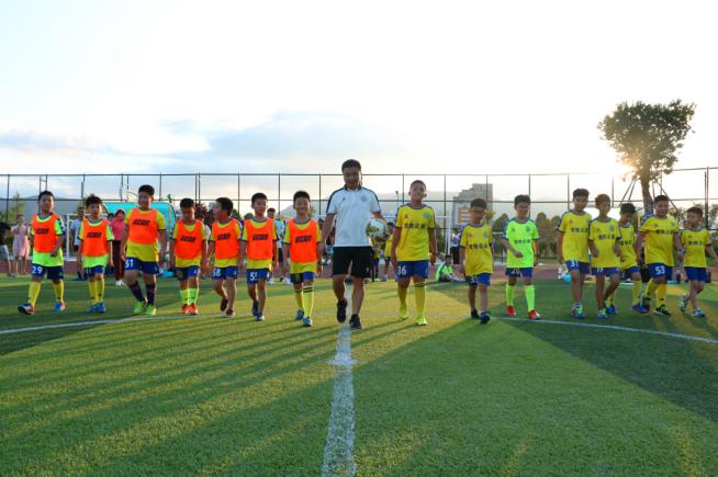 小小的球场大大的梦想,福鼎青少年足球比赛