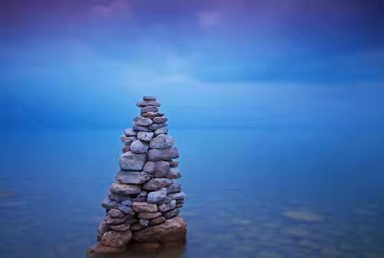 人生是怎么样的一个过程,人生是怎样的一段经历