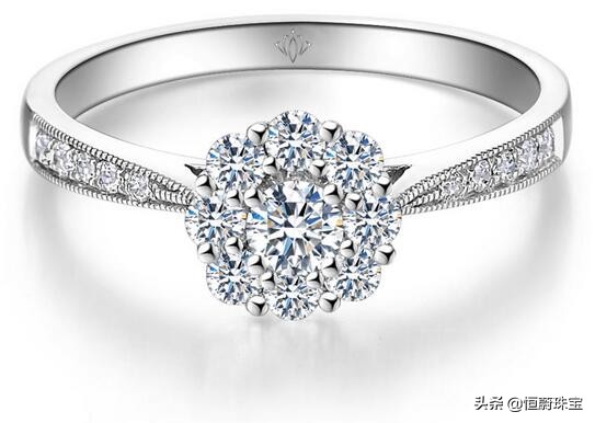 买钻戒省下来的钱,几分的钻石做钻戒最合适