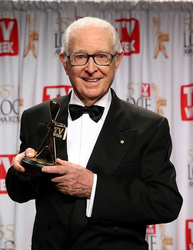 主持人抗癌给年轻人的忠告,央视主持人抗癌患癌