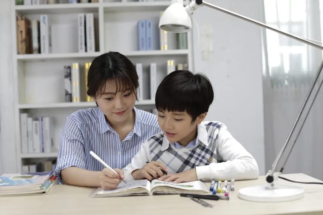 上海住家家教,上海家教一年收入