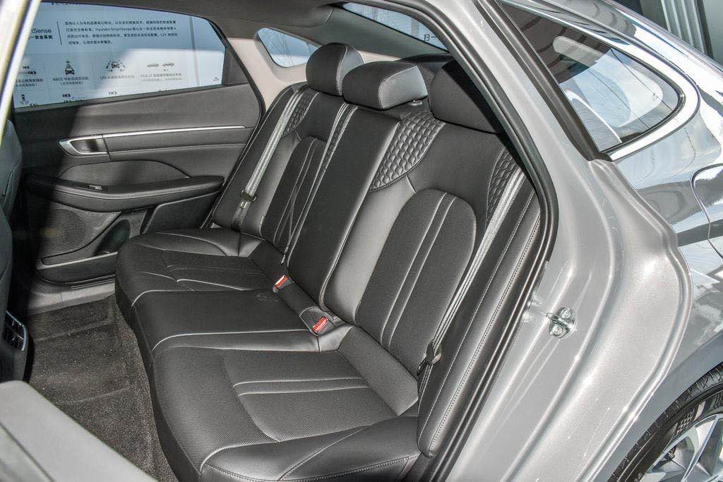 全新索纳塔曝光,索纳塔十几大黑科技