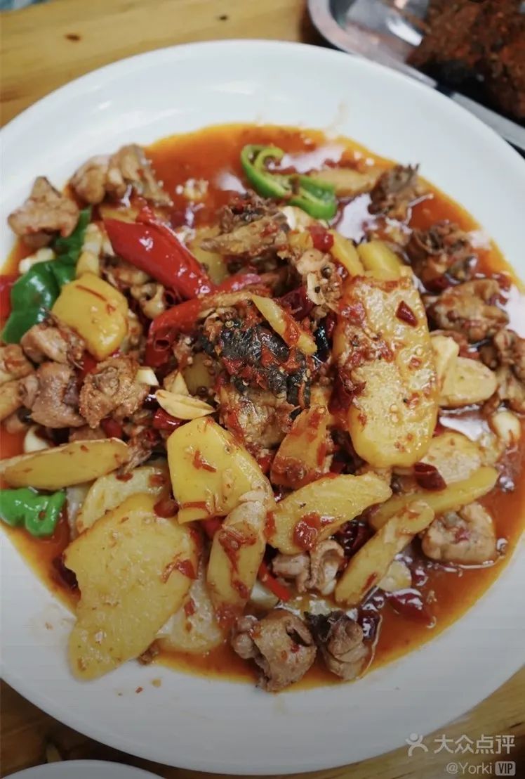 长沙必吃的17家馆子有哪些,长沙岳麓区美食攻略必去的馆子