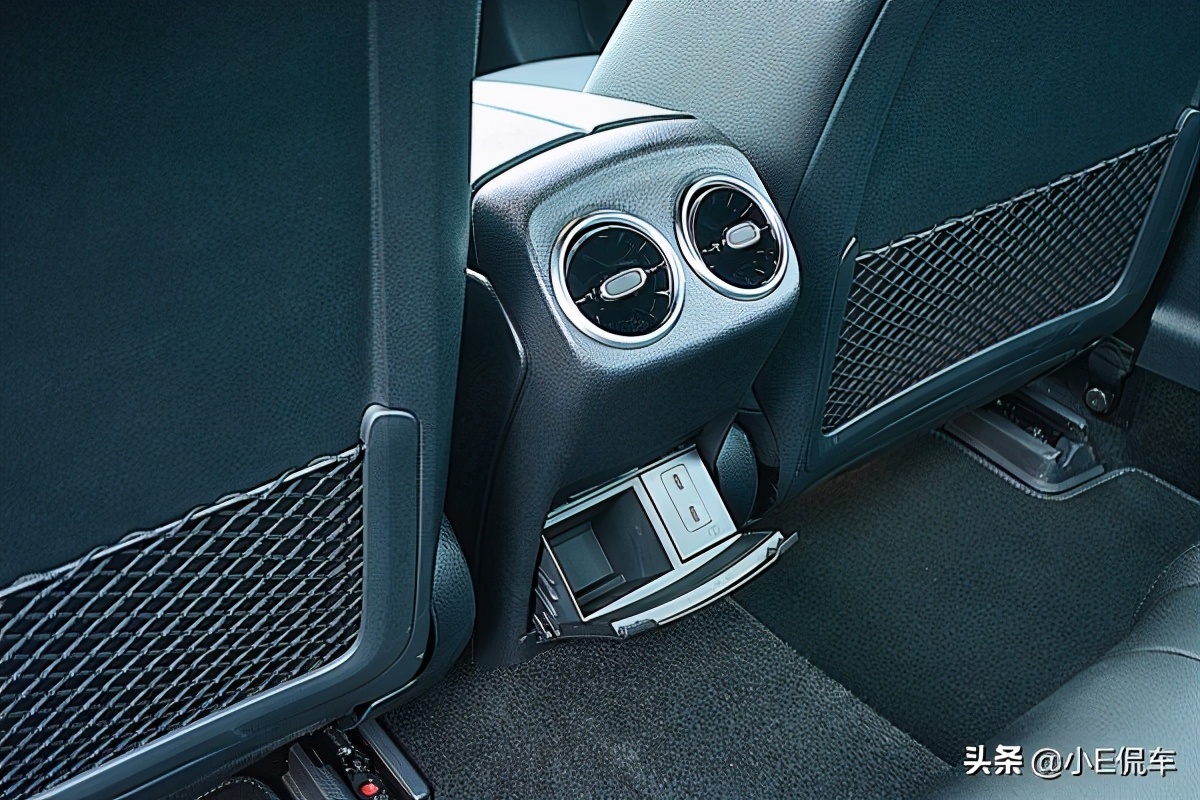 奔驰cla200动感和时尚的区别,新款奔驰cla200试驾视频