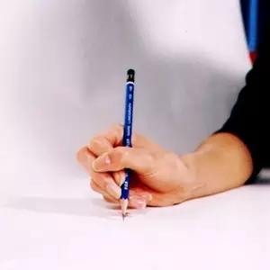 字体太潦草20岁练字应该先练什么,孩子字很潦草从哪里开始练字