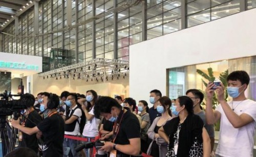 引行业热点《智绘未来，墙势崛起墙材行业发展绿皮书》震撼来袭