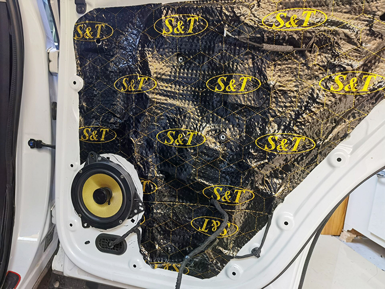 比亚迪宋隔音改装多少钱一次,比亚迪宋全车加装隔音降噪效果