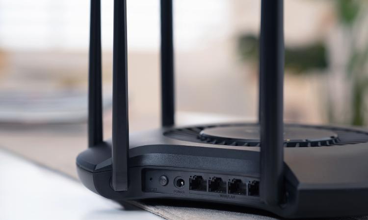 家里网络拥堵？没事儿，试试WiFi6AX3200