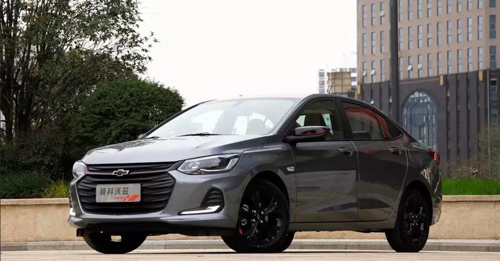 法拉利f82022款,法拉利f8mansory套件