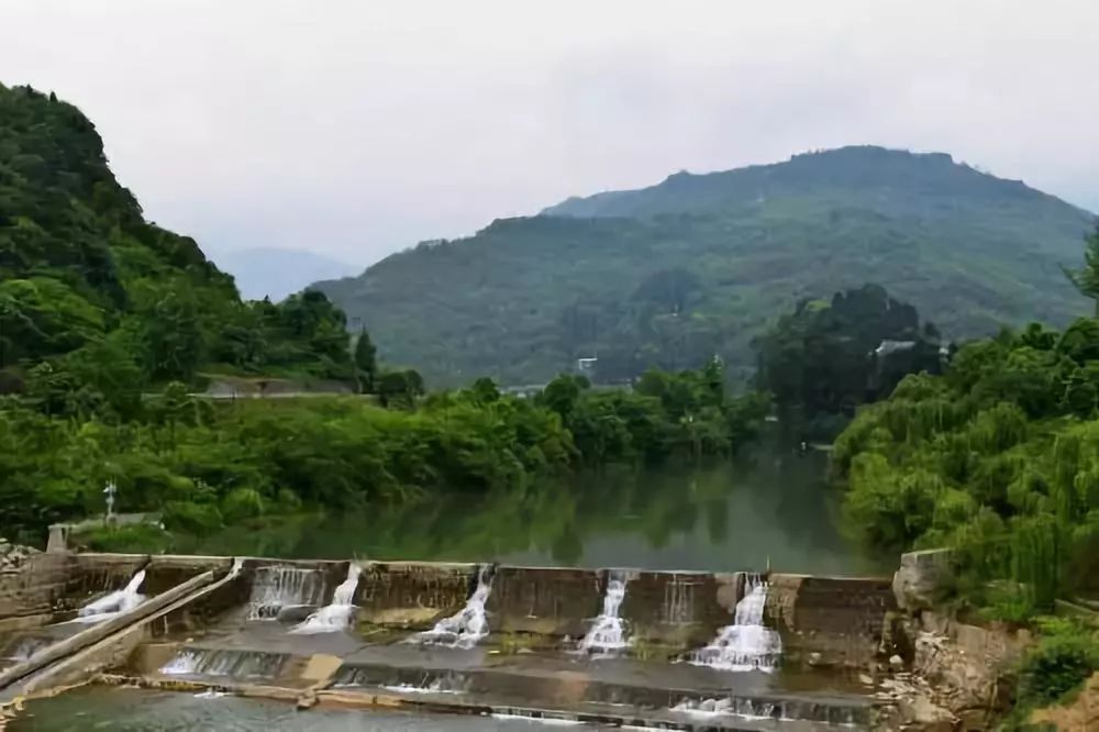 成都花水湾凤栖林温泉酒店介绍,成都田园顶级温泉酒店