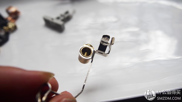 无边框开关插座,无边框开关插座拆解