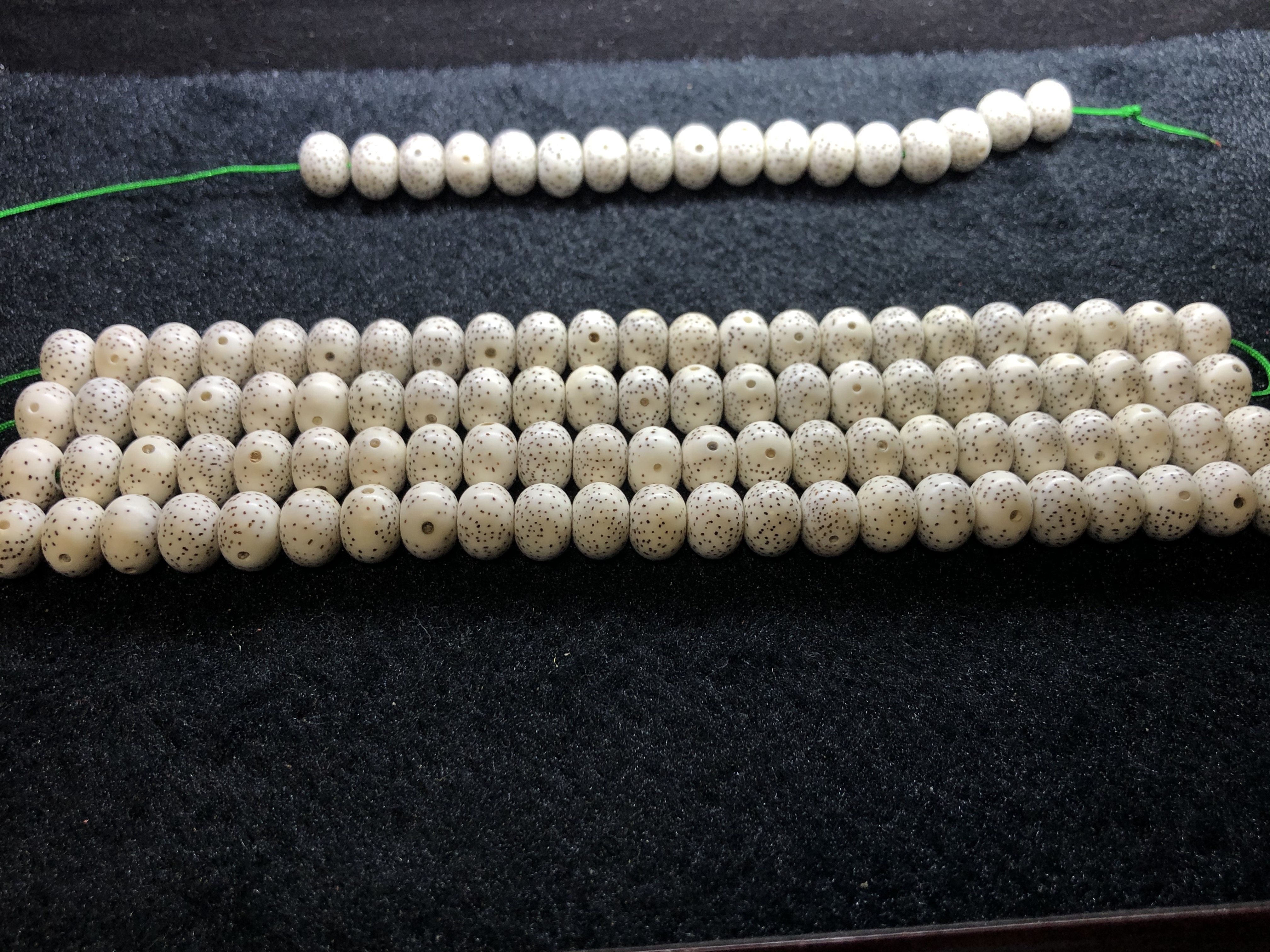 星月菩提陈籽怎么挑选,新手怎么挑星月菩提手串