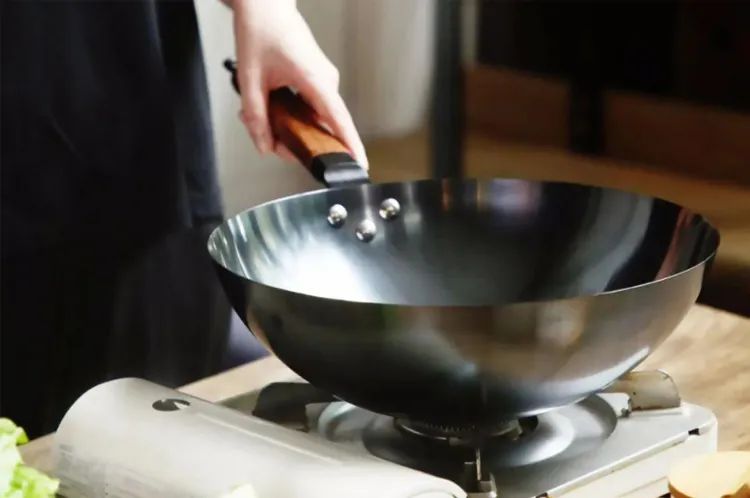 炒锅买什么锅最好,炒锅贵的