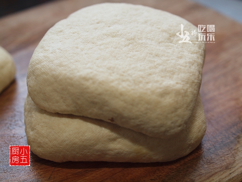 60岁做餐饮生意老板,60年秘制卤味