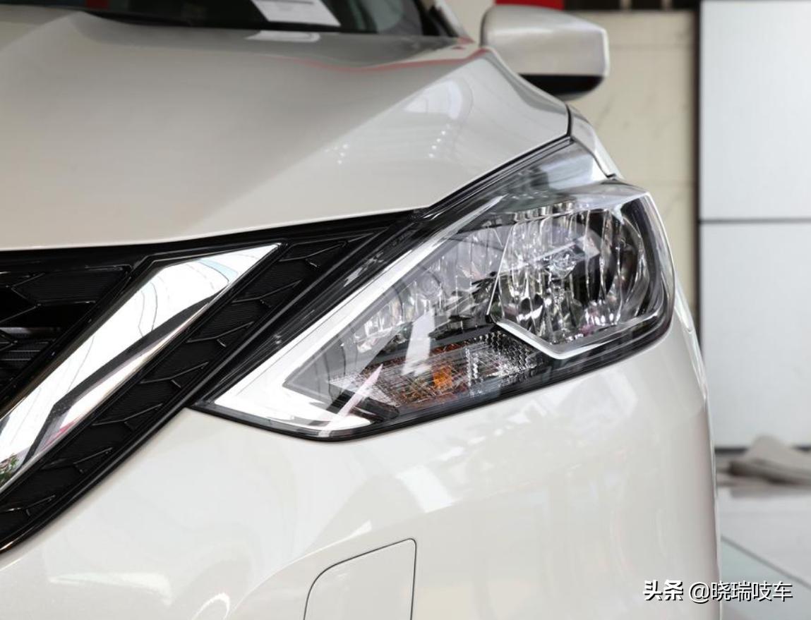 轩逸经典2024舒适版和2019款一样的,2022款经典轩逸自动舒适落地