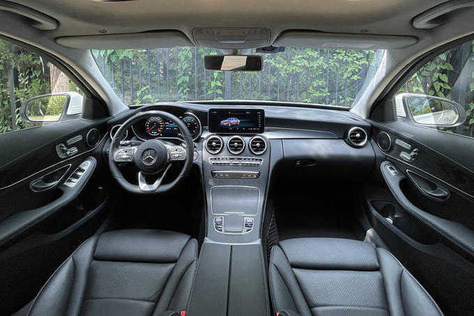 奔驰c级180落地多少钱,豪华奔驰180