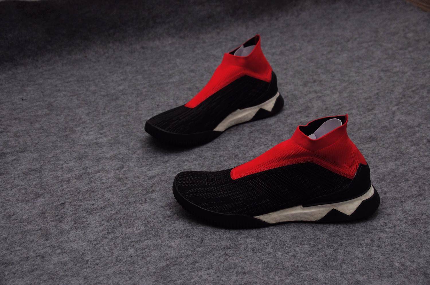 predator20.3足球鞋蓝与白,predator足球鞋19.4