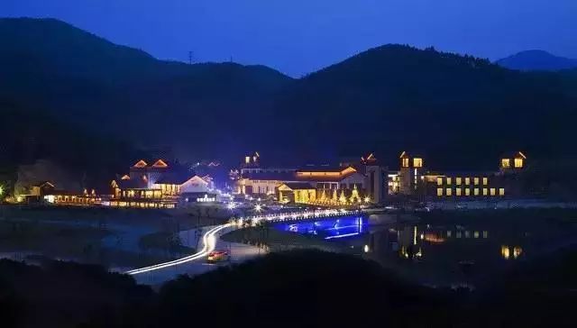 惠州博罗木屋温泉,惠州富力养生谷网红温泉度假别墅