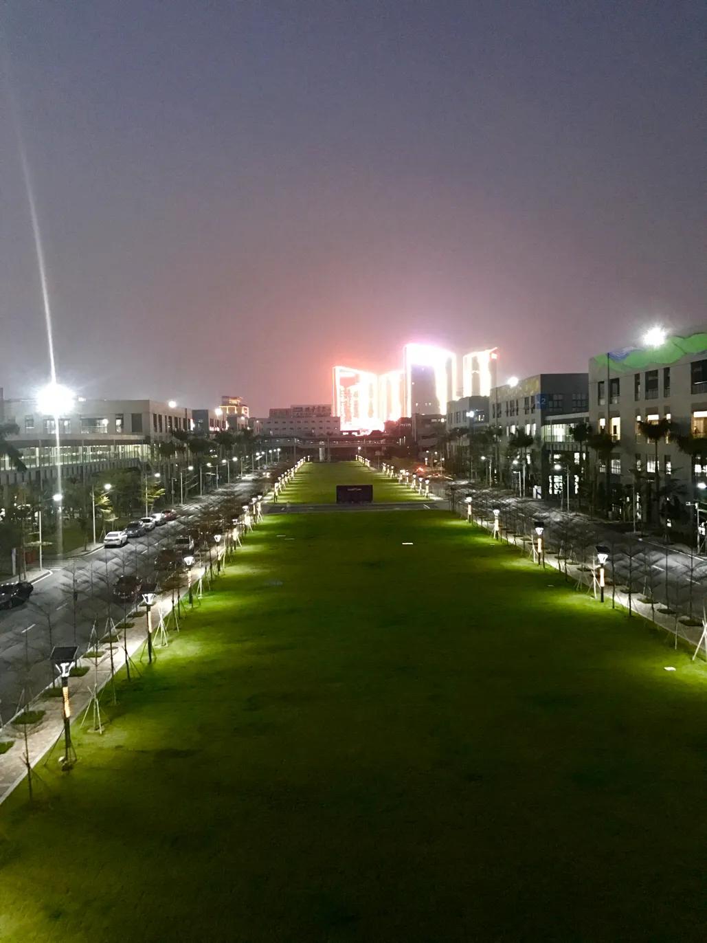 缇庣殑鍏ㄧ悆鍒涙柊涓績涓婄彮鏃堕棿,缇庣殑鍏ㄧ悆鍒涙柊涓績