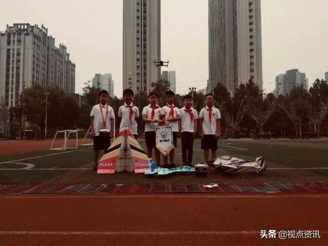 郑东新区康宁小学是不是重点,郑州市康宁小学社团