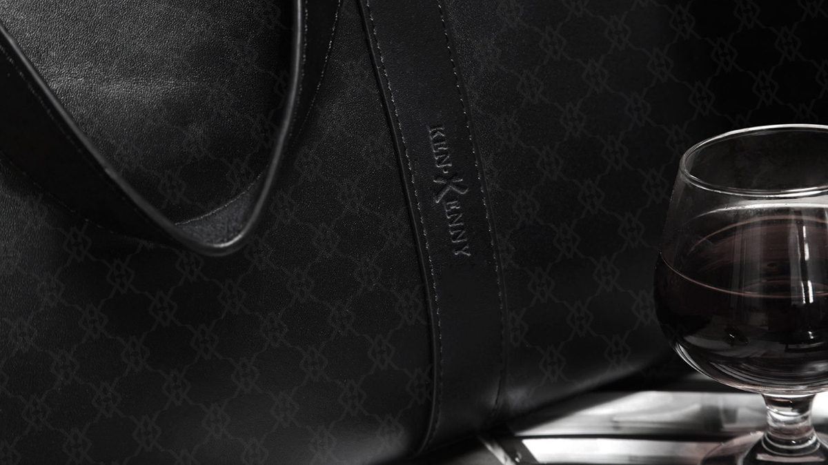 大猪蹄子鞋图片,大牌鞋店设计