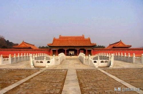 清圣祖爱新觉罗玄烨有几个儿子,清圣祖爱新觉罗玄烨和乾隆