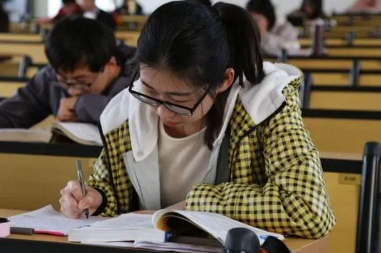 专硕含金量低吗,专硕的含金量到底怎样啊