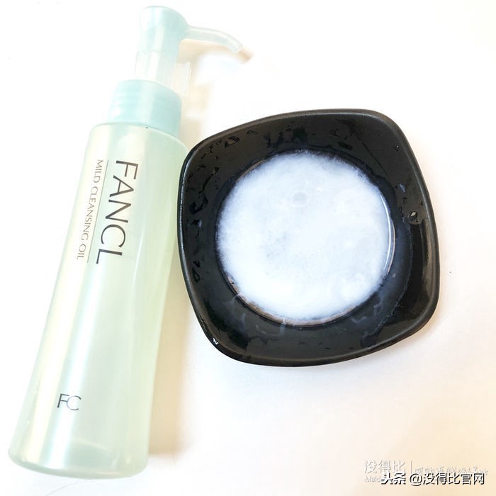 十大公认好用的卸妆油测评,卸妆油排行榜10强油皮