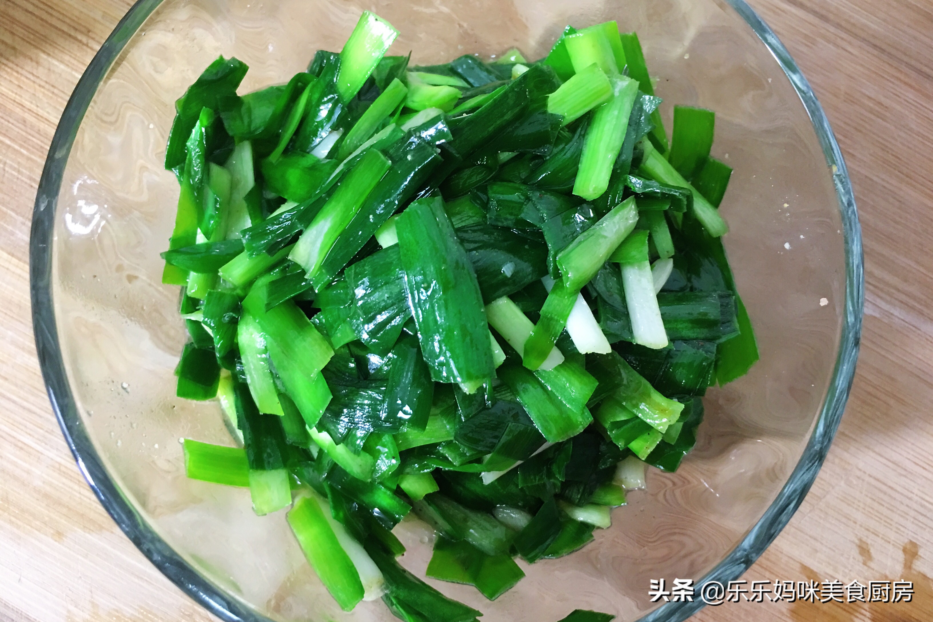 在家蒸凉皮揭不下来怎么回事,为什么自己蒸凉皮会开裂