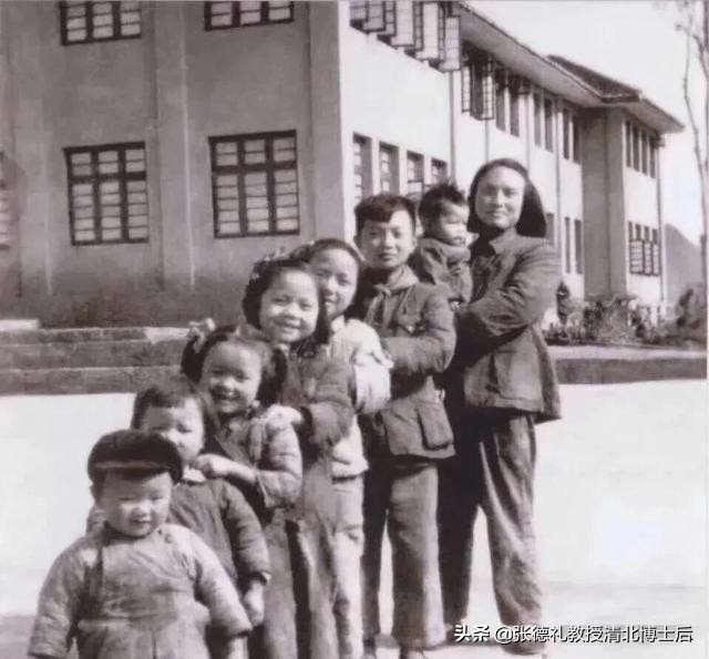 任正非父母的职务,任正非父母职务