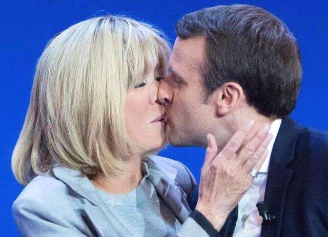 法国第一夫人腿,法国第一夫人写真