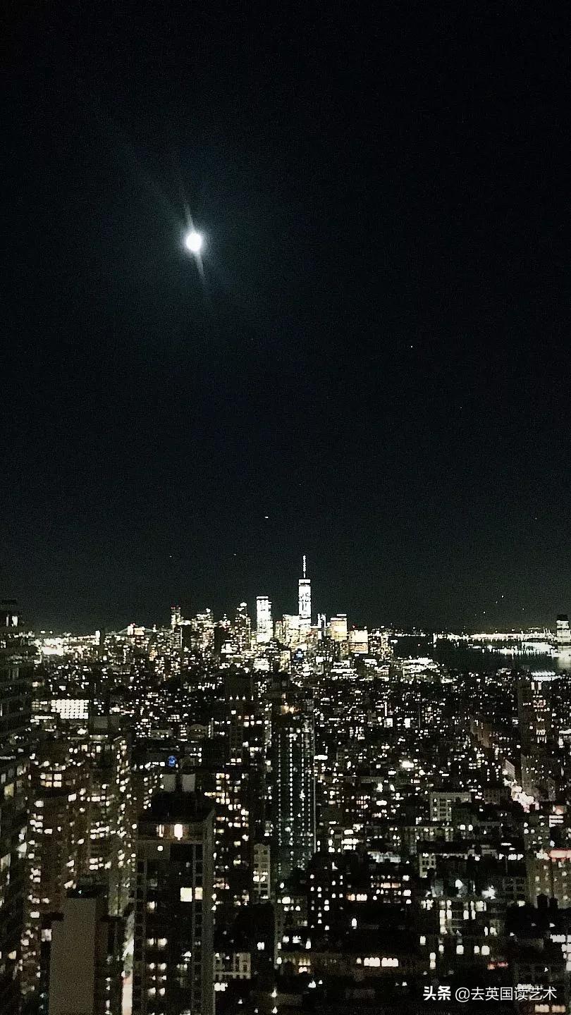 50美金的大闸蟹，川菜馆里的KTV，留学生都怎么过中秋？