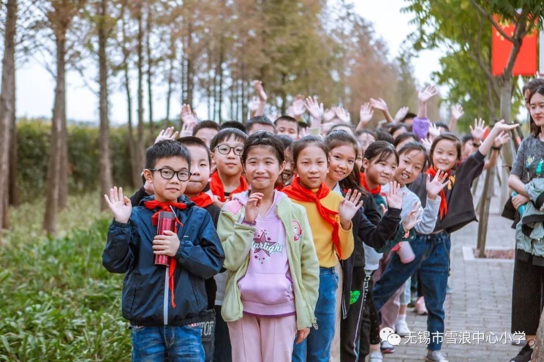 翻地、播种…无锡老小将课堂搬到了田间地头