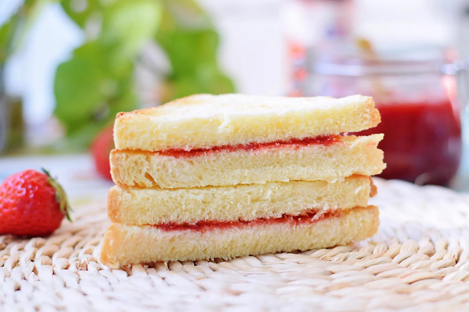 草莓酱怎么熬制保存久,草莓酱怎么熬制储存时间长