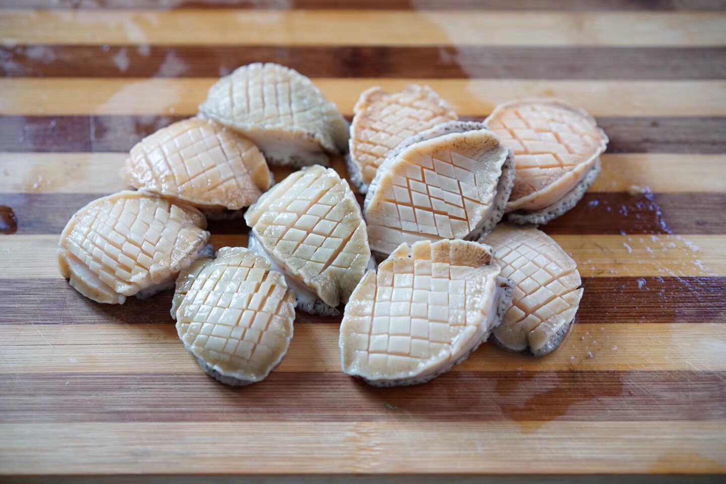 红烧鲍鱼最正宗的做法视频王刚,怎样做红烧鲍鱼又嫩又好吃