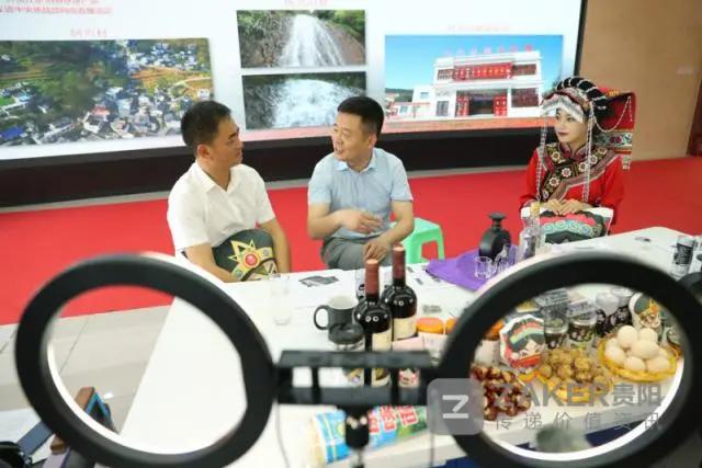 贵州决战脱贫攻坚走进万山,贵州脱贫攻坚视频