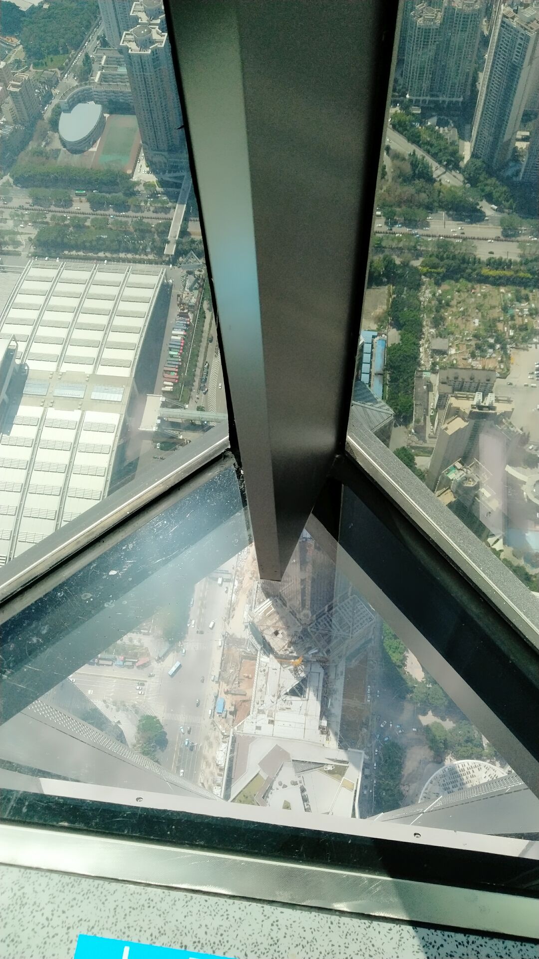 深圳平安金融中心大厦高度多少米,深圳平安金融中心大厦顶层观光