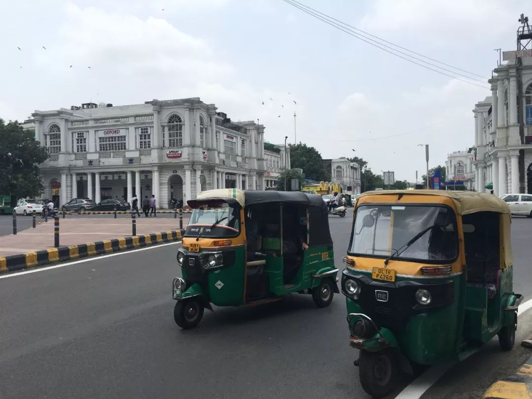 《遇·见》|初到印度-大国机场金碧辉煌小巷摊贩变相营销