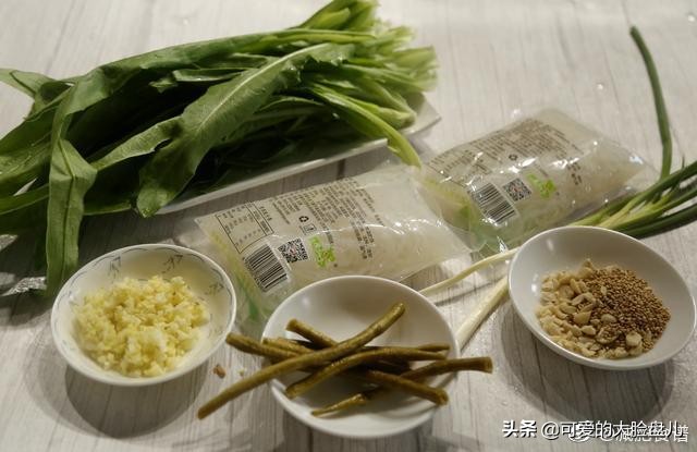 酸辣白菜魔芋丝减脂餐,酸辣魔芋丝低脂