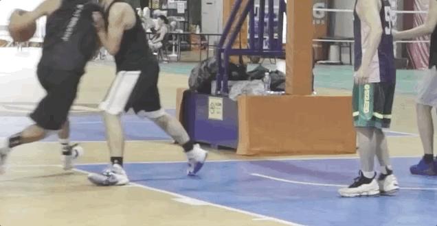 大帝恩比德篮球鞋测评,恩比德一代篮球鞋评测